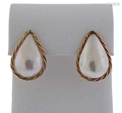 14k Gold Teardrop Mabe Pearl Earrings