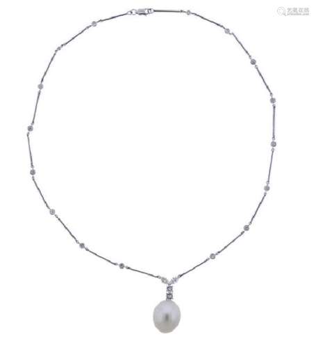 18K Gold Diamond Baroque Pearl Pendant Necklace