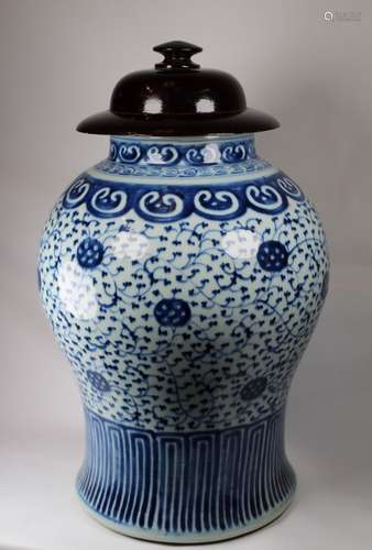 Large Antique Chinese Porcelain Ginger Jar