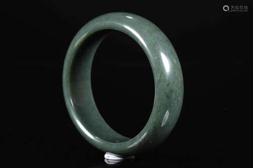 A JADE BRACELET