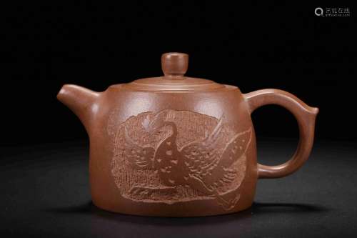 A ZISHA TEA POT