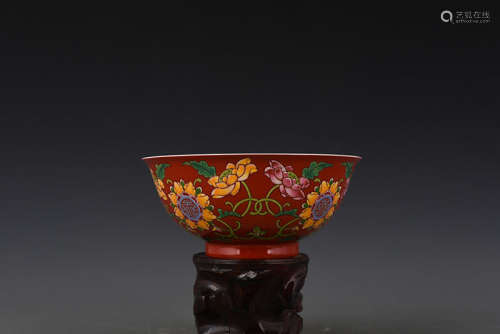 A Magnificent Famille Rose Porcelain Bowl