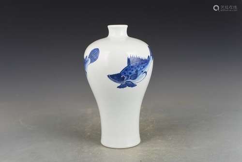 A Blue and White Porcelain Vase