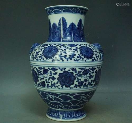 A Blue and White Porcelain Vase