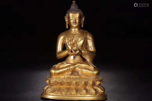 17-19TH CENTURY, A GILT BRONZE SAKYAMUNI STATUE, QING DYNASTY