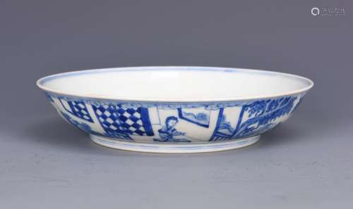 A BLUE AND WHITE DISH