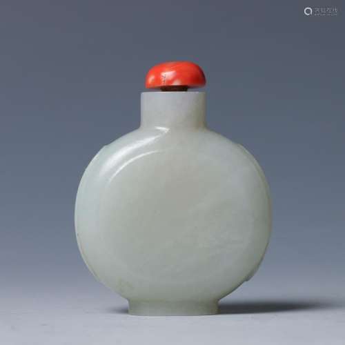 CELADON JADE FACETED SNUFF BOTTLE,18/19TH CENTURY