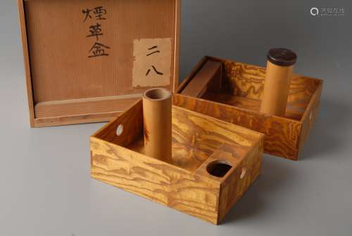 2-46-1 榉木瘿材烟草长方盒一对