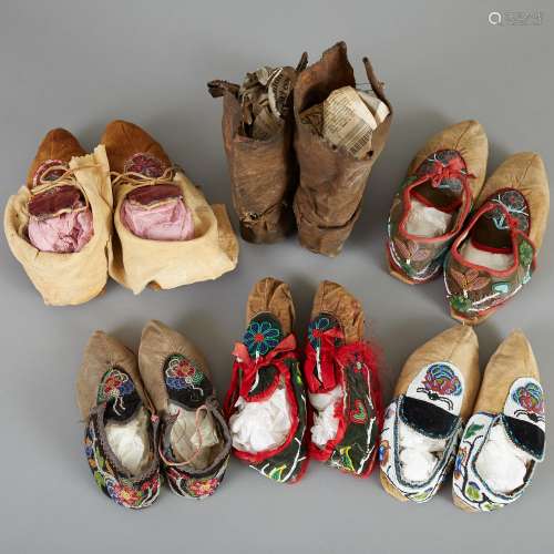 6 Pairs Beaded Ojibwe Moccasins 19th to 20th c.