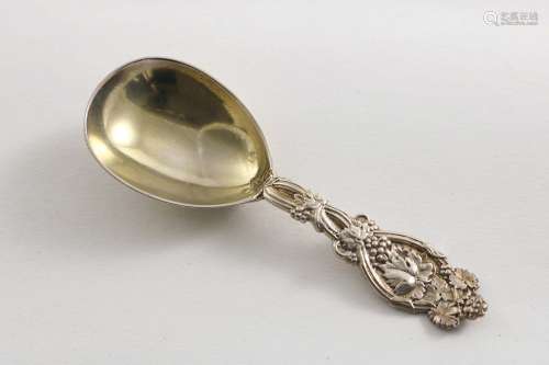 A victorian caddy spoon