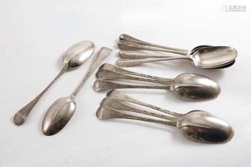 A set of ten george i hanoverian pattern dessert spoonswith plain moulded