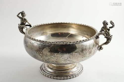 An edwardian squat circular rose bowl