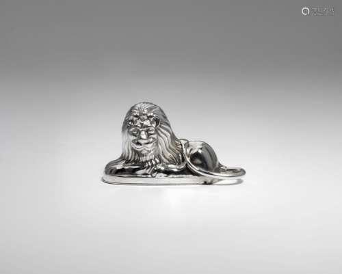 A george iii small novelty silver snuff box