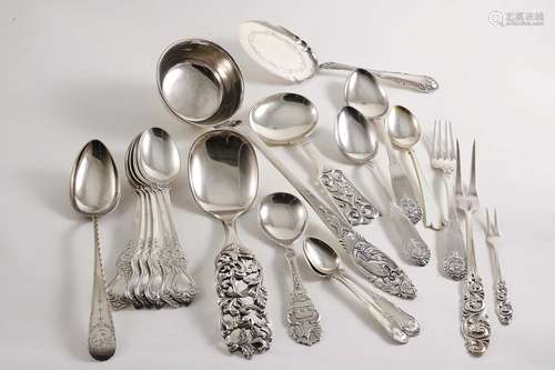 Assorted norwegian flatware