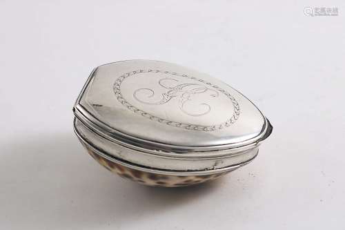 A george iii mounted cowrie shell snuff box