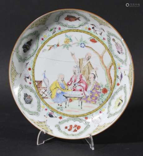 Chinese famille rose saucer dish,probably qianlong, enamelled with four men