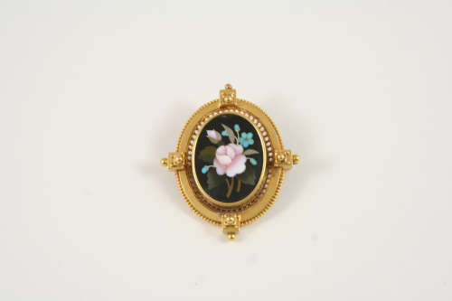 A pietra dura and gold brooch