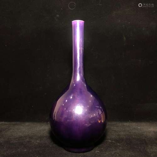 清 茄皮紫长颈瓶