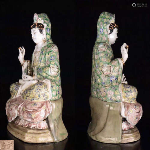 A FAMILLE-ROSE GUAN YIN STATUE