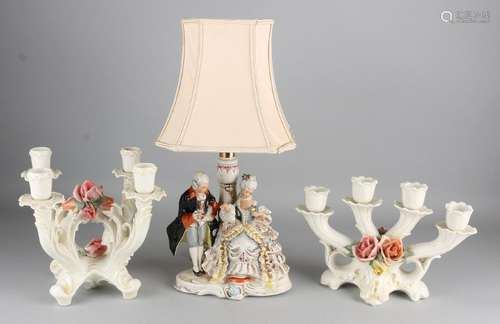 Three times East German porcelain. Consisting of: Two