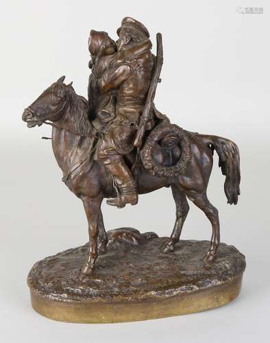 Antique 19th century bronze figure. Circa 1900.