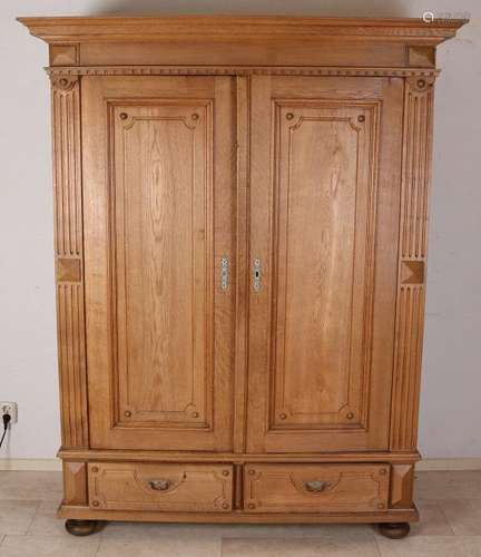 Antique German removable oak Gründerzeit cabinet