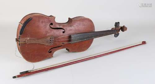 Antique German autographed violin by Hopf. Very old,