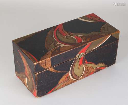 Antique wooden painted art nouveau lid box with floral