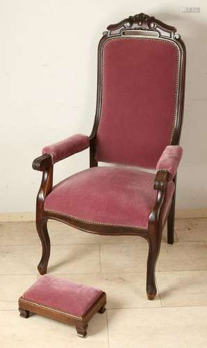 19th century mahogany armchair with a fitted crown and