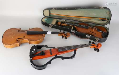 Three times old / antique violins. Consisting of: