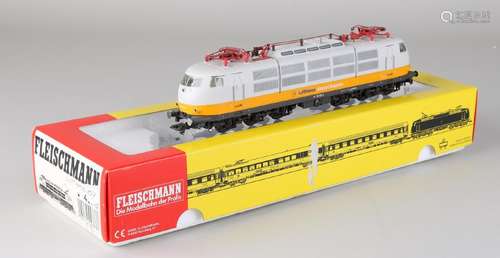 Fleischmann H0 4378, DB 103 101-2 (Lufthansa) with