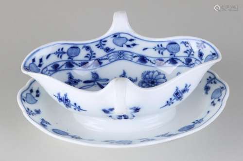Antique German Meissen porcelain sauce bowl with