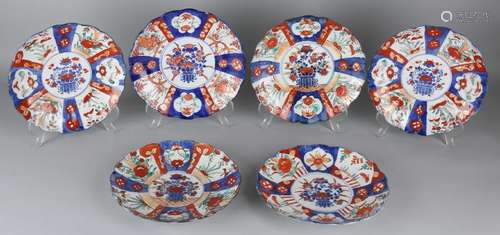 Six times 19th century Japanese Imari porcelain plates.