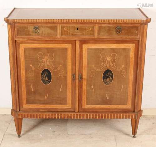 Beautiful quality Louis Seize-style penant cupboard