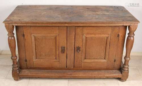 17th - 18th Century German oak wood box with original