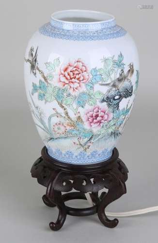 Old Chinese porcelain eggshell table lamp on