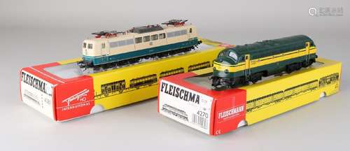 Two locomotives from Fleischmann H0: 1x 4270