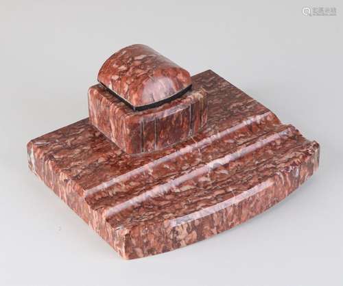 Antique red marble ink set. Circa 1930. Size: 10 x 21 x