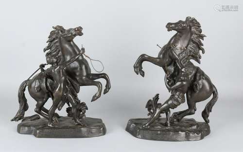 Set 19th century French bronze statues. Horsemen. To