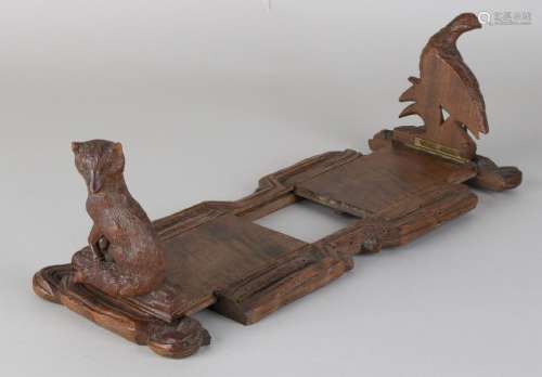 Antique walnut woodcut Schwarzwalder bookend with