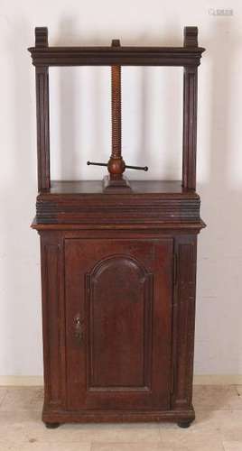 18th Century oak baroque linen press with door. Circa