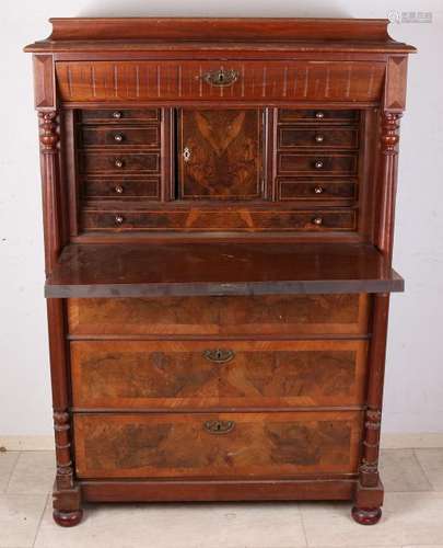 German Gründerzeit burl walnut secretary with full