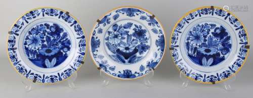 Three 18th century Delft polychrome plates with