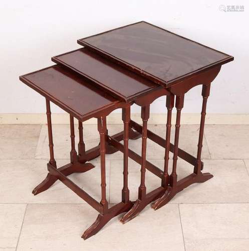 Three-piece old English mahogany mini set. 20th