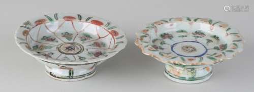 Two 19th century Chinese porcelain tassa-shaped finger