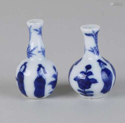 Two small old / antique Chinese porcelain miniature