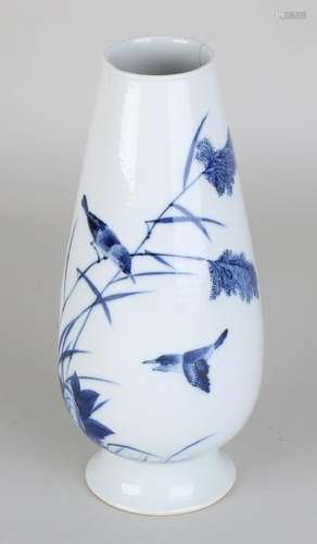 Old / antique Chinese porcelain vase with bird in