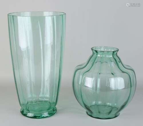 Two large Copier Leerdam glass vases. Anna Groen. Tall