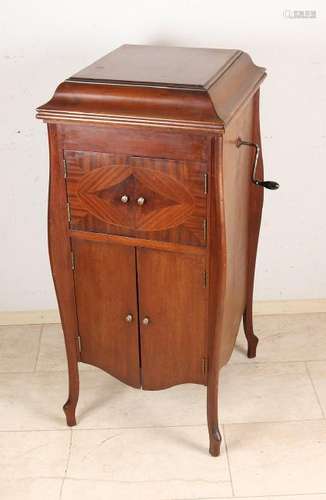 Antique Ressellbell mahogany gramophone with intarsia.