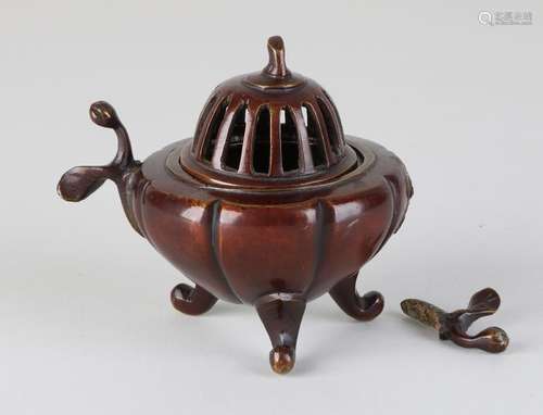 19th Century Chinese bronze incense burner in pumpkin